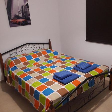Holiday Home Larnaca Ngoại thất bức ảnh